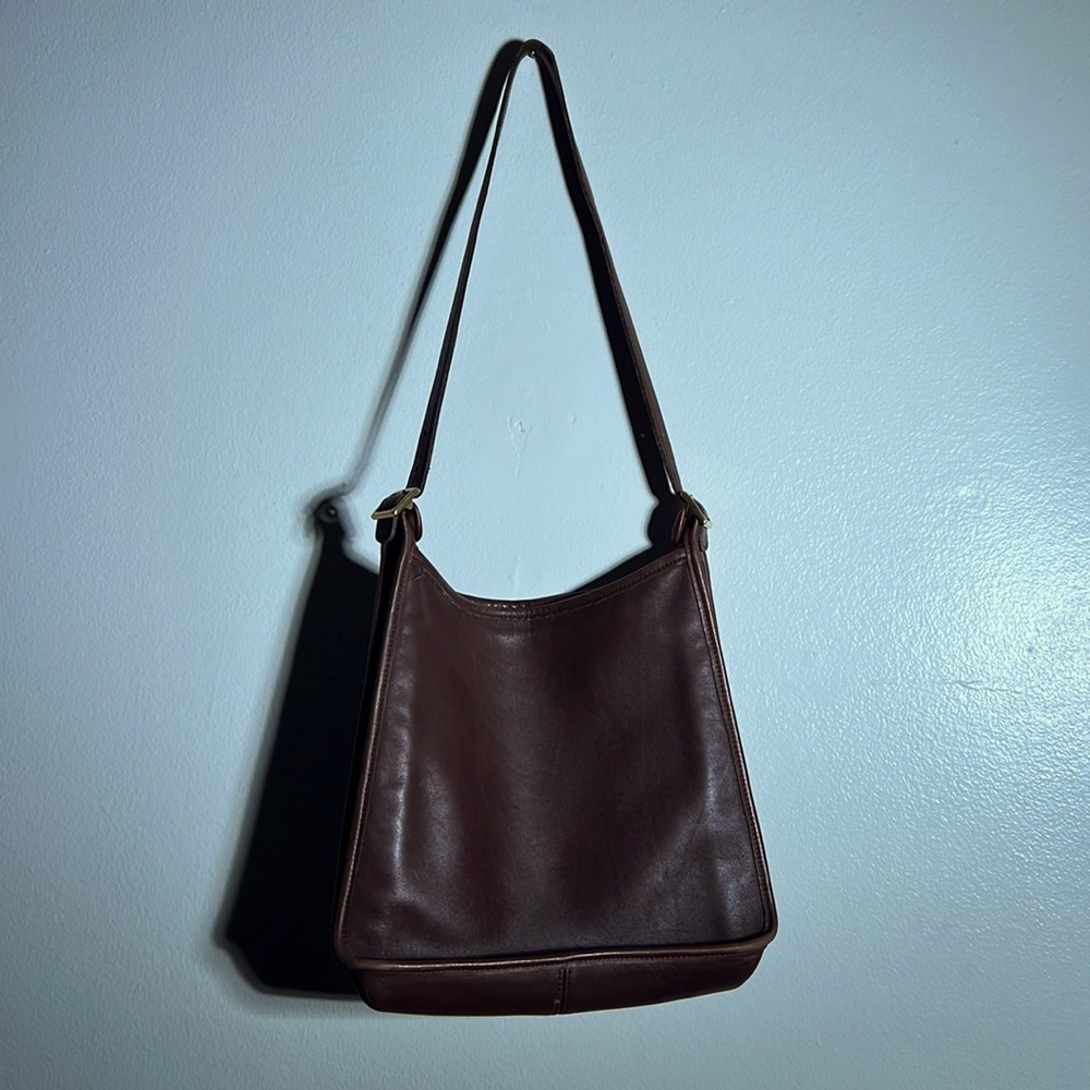 Coach vintage brown leather shoulder NoM9D 9073